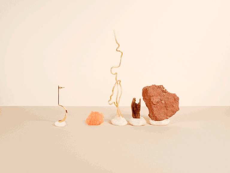 Elodie Farge • Arte Povera • Gif • 01