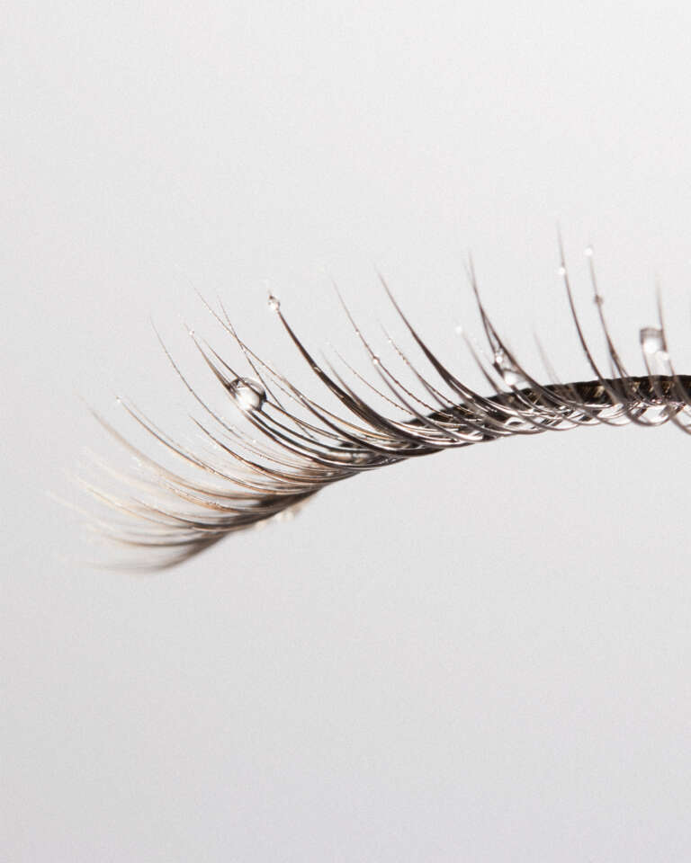 Elodie Farge • Lashes to lashes • 01