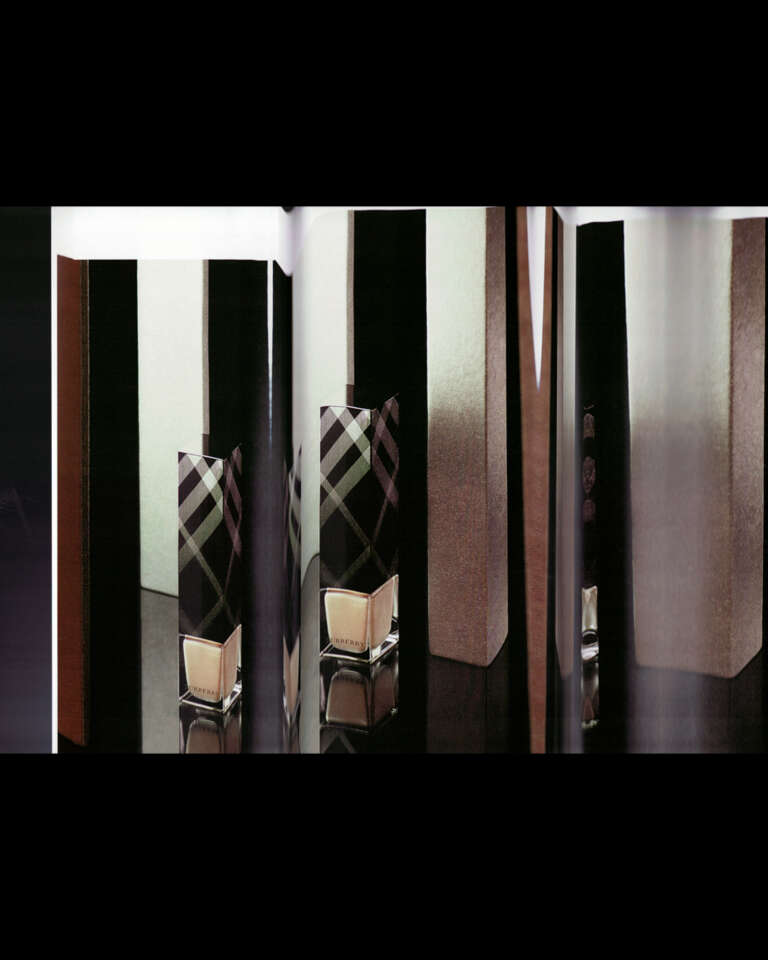 Elodie Farge • Pauline Furman • Burberry Metropolis • 02